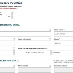 Formularz podróżny: dane kontaktowe w USA. Pytanie "Czy do USA potrzebna jest wiza?" i pola adresowe.