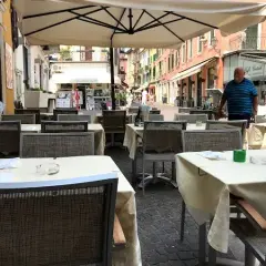 Peschiera del Garda gdzie zjeść – najlepsze restauracje i smaki regionu