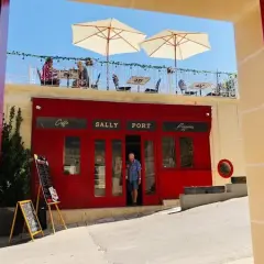 Gdzie zjeść w Marsaxlokk? Najlepsze restauracje z owocami morza