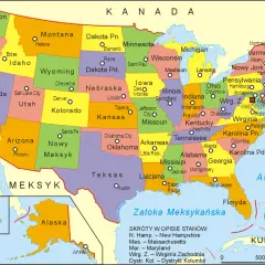 Kolorowa mapa Stanów Zjednoczonych z zaznaczonymi granicami stanów, stolicami i nazwami.