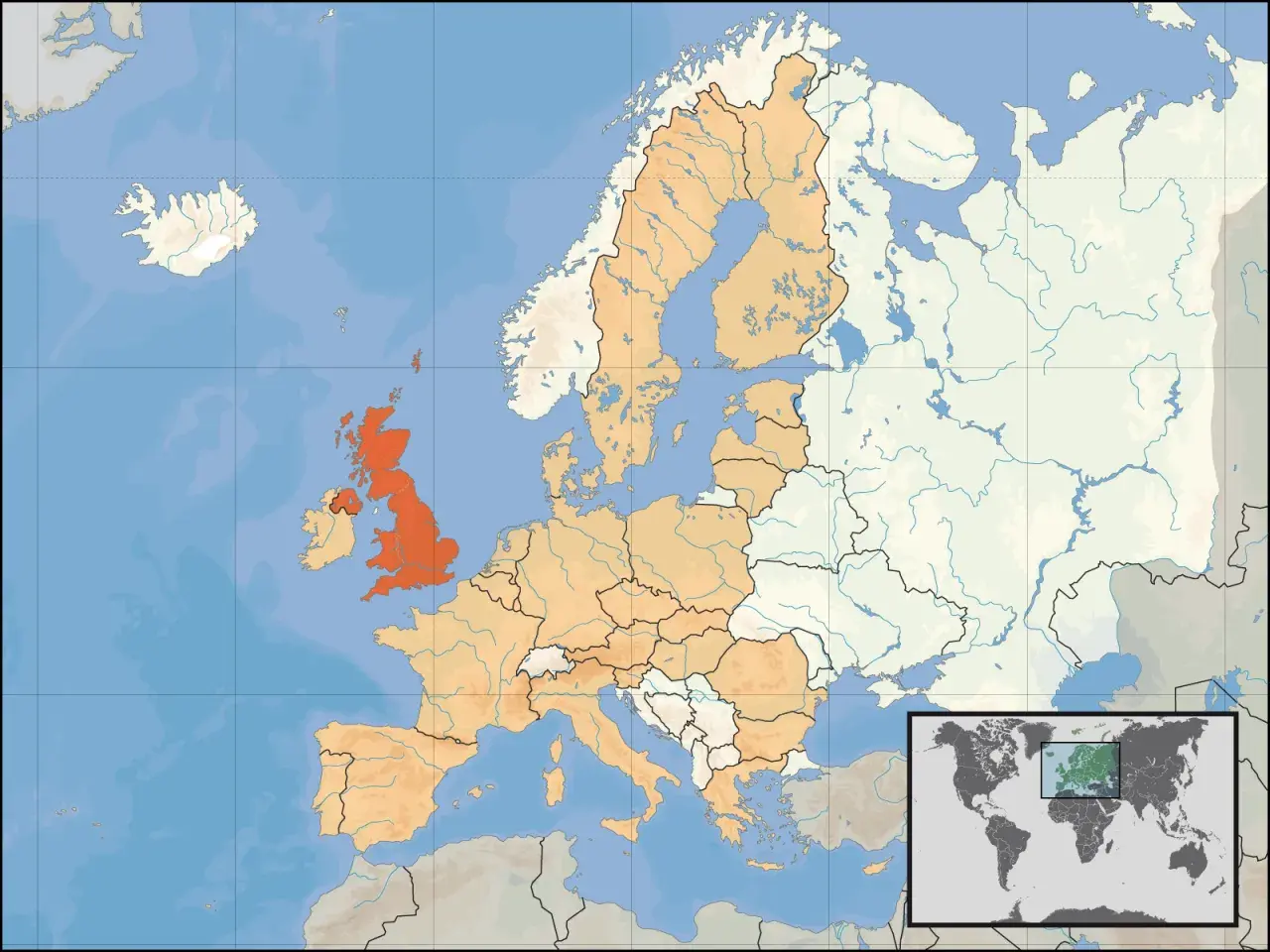 Mapa Europy z zaznaczoną Wielką Brytanią na pomarańczowo. Odpowiedź na pytanie: czy Wielka Brytania jest w Europie.
