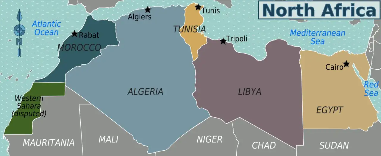 Mapa Afryki Północnej. Gdzie jest Tunezja? Znajduje się między Algierią a Libią, nad Morzem Śródziemnym.